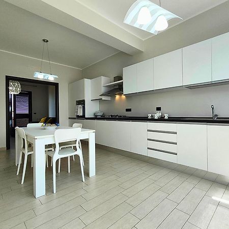 Siracusa Suite, Ac + Wi-Fi + Free Private Parking Siraküza Dış mekan fotoğraf